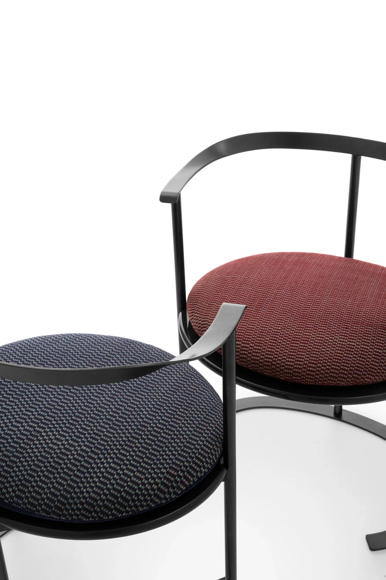 Catilina chair with woven Haus Nuller textile cushion photographed by Gianluca Bellomo.